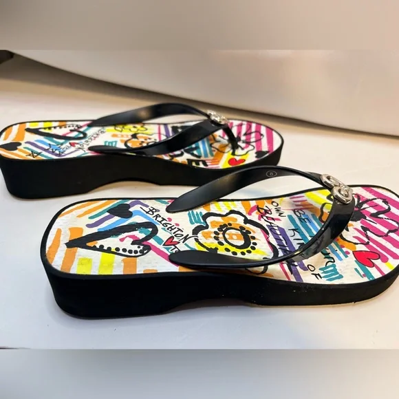Brighton wedge Flip-Flops with Heart Detail size 8 - Picture 3 of 5